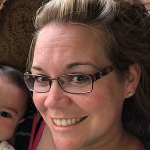 Meet your Posher, Roxanne